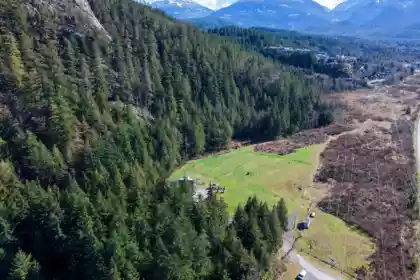 4000 Highway 99, Squamish, BC, Squamish — Single Family Residence for sale