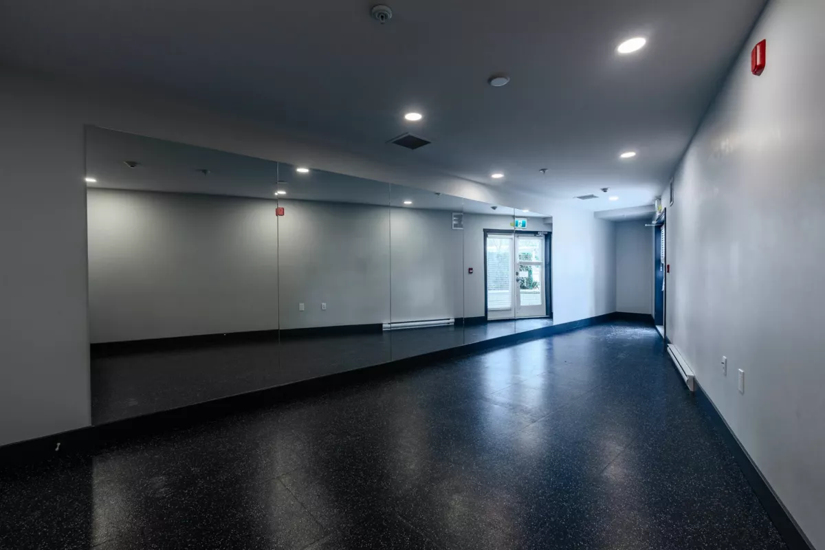 Guest Bathroom Photo of 230 5415 Brydon Crescent, Langley, BC