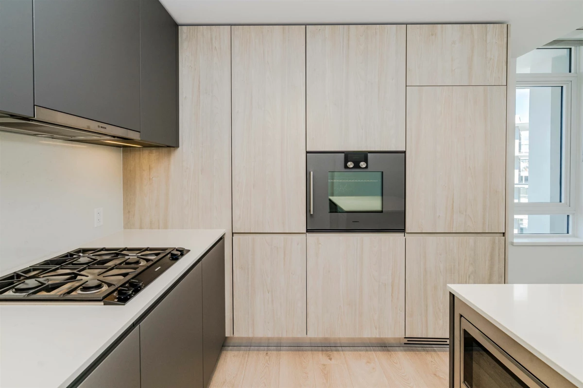 Kitchen Photo of 1213 6808 Minoru Boulevard, Richmond, BC