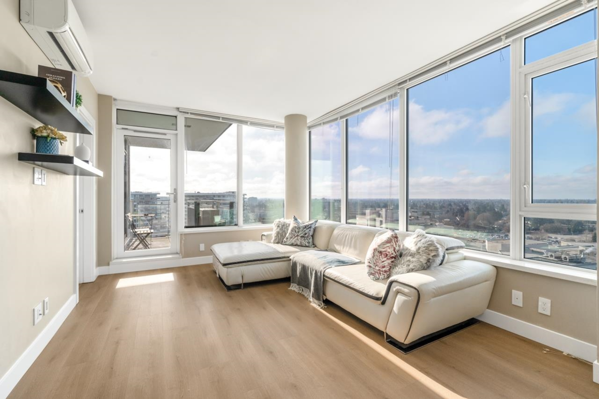 Dining Area Photo of 1708 6971 Elmbridge Way, Richmond, BC