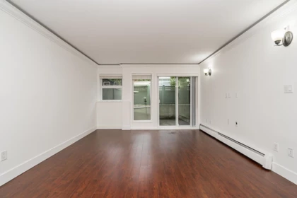 Breakfast Nook Photo of 8 1850 E Southmere Crescent, Surrey, BC