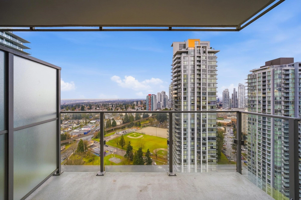 Guest Bathroom Photo of 2803 6700 Dunblane Avenue, Burnaby, BC