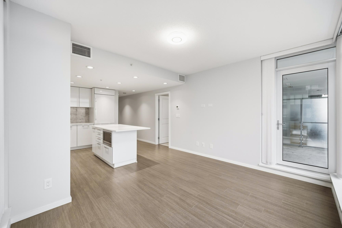 Hallway Photo of 2803 6700 Dunblane Avenue, Burnaby, BC