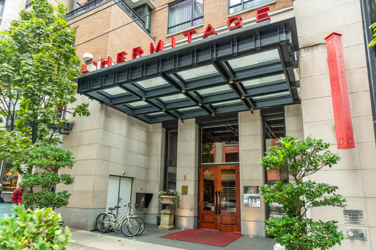 Living Room Photo of 1601 788 Richards Street, Vancouver, BC