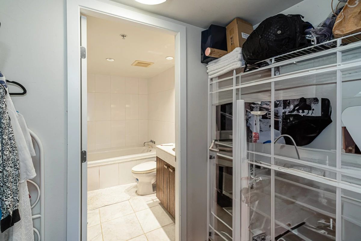 Primary Bedroom Photo of 1601 788 Richards Street, Vancouver, BC