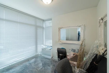 Basement Recreation Room Photo of 1601 788 Richards Street, Vancouver, BC