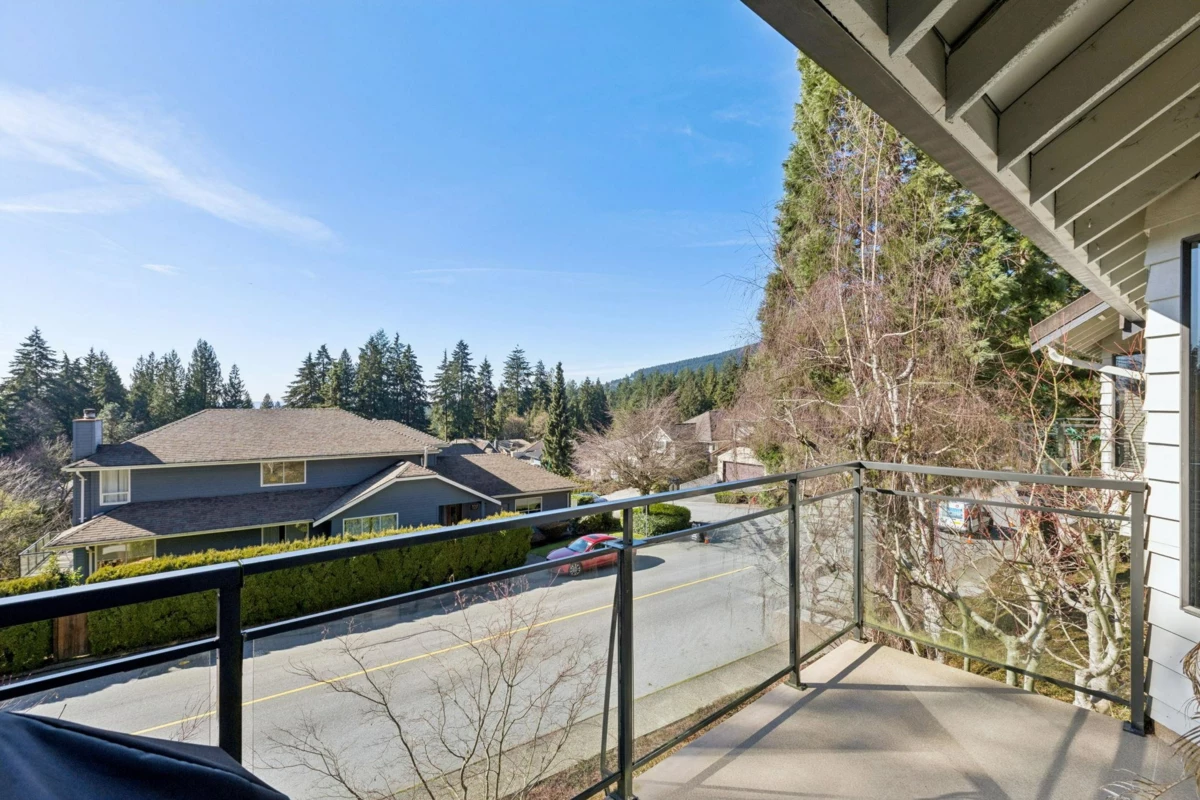 Outdoor Deck Photo of 5709 Owl Court, North Vancouver, BC