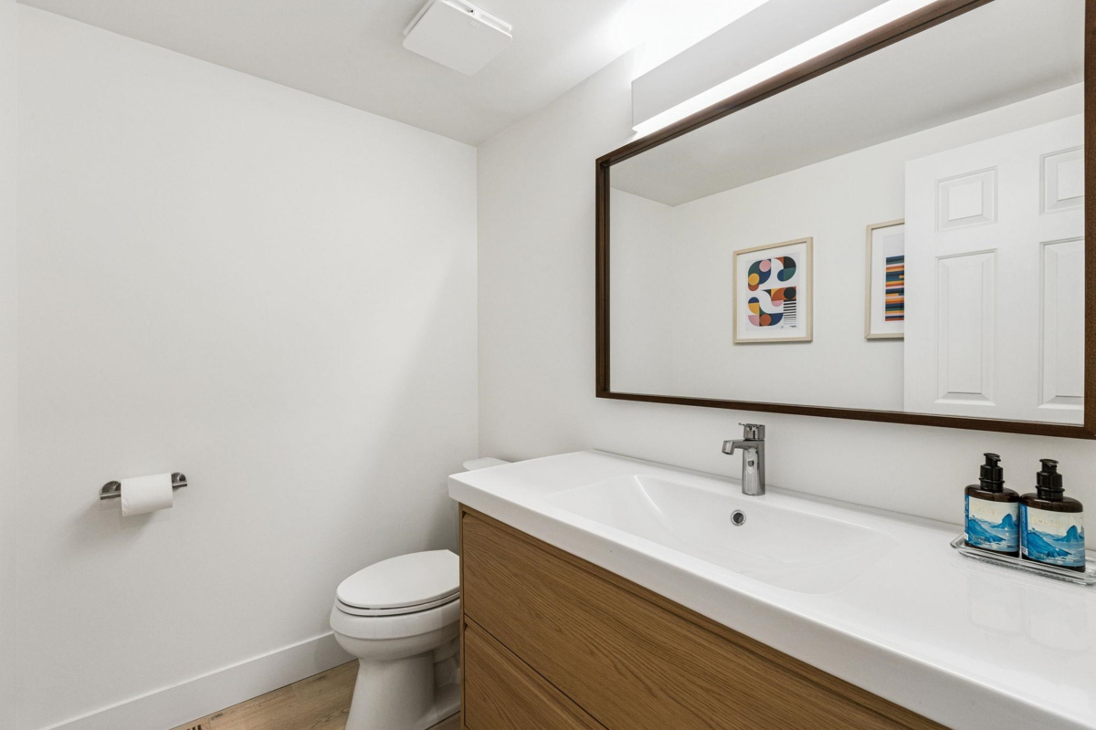 Primary Bathroom Photo of 5709 Owl Court, North Vancouver, BC