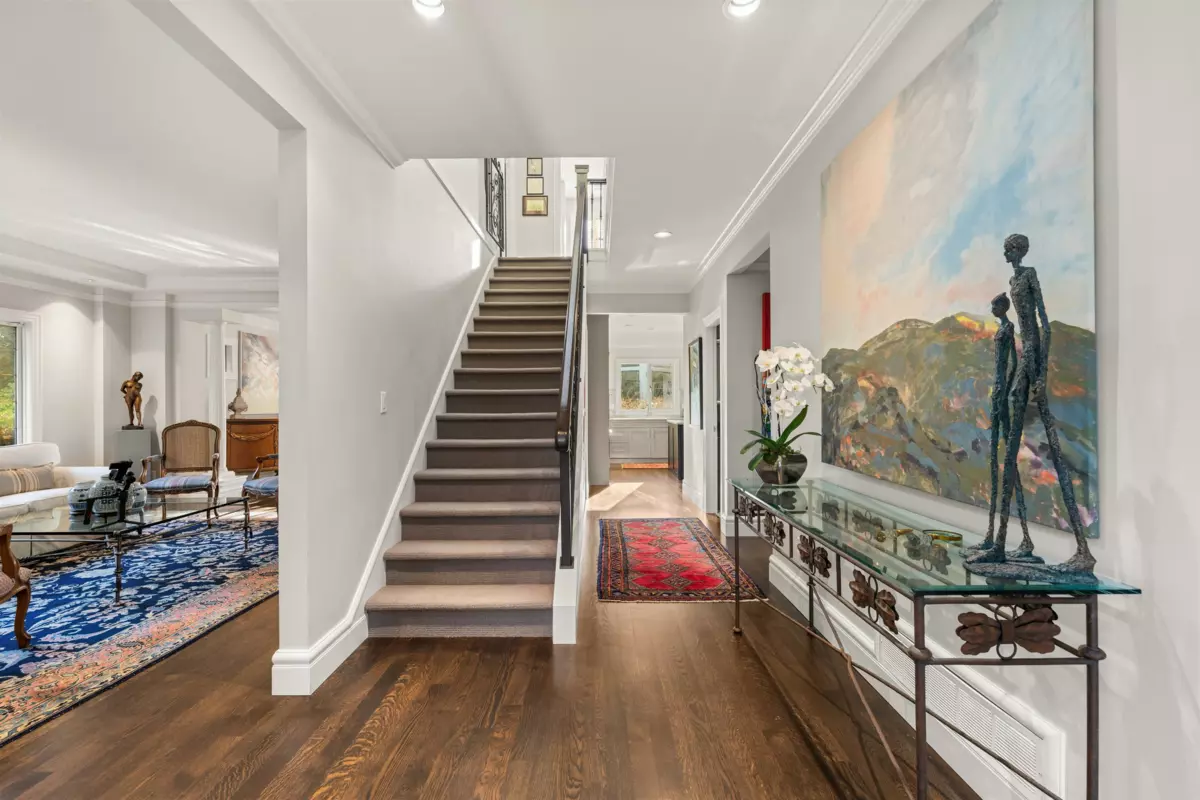 Breakfast Nook Photo of 1248 Tecumseh Avenue, Vancouver, BC