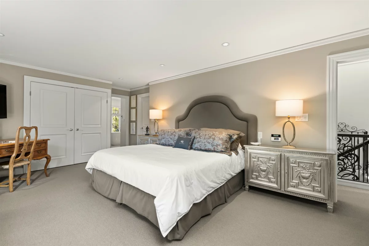 Entry Foyer Photo of 1248 Tecumseh Avenue, Vancouver, BC