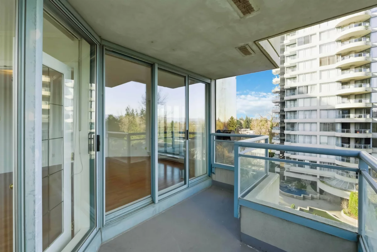 Basement Recreation Room Photo of 505 13383 108 Ave Avenue, Surrey, BC