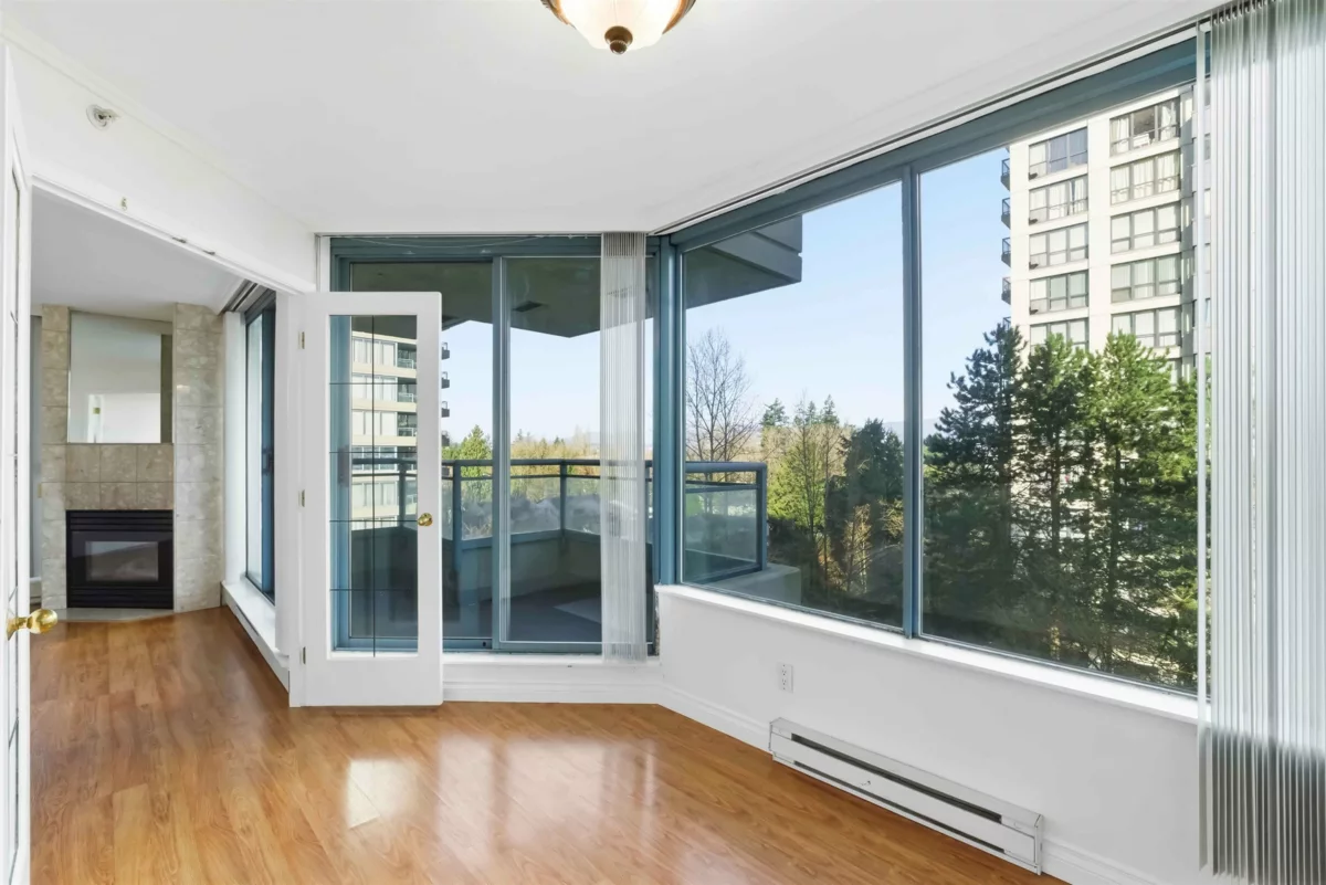 Primary Bathroom Photo of 505 13383 108 Ave Avenue, Surrey, BC