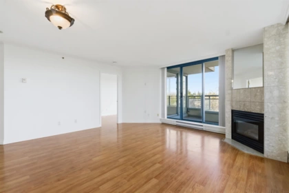 Walk-In Closet Photo of 505 13383 108 Ave Avenue, Surrey, BC