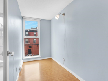 Mudroom Photo of 311 168 Powell Street, Vancouver, BC