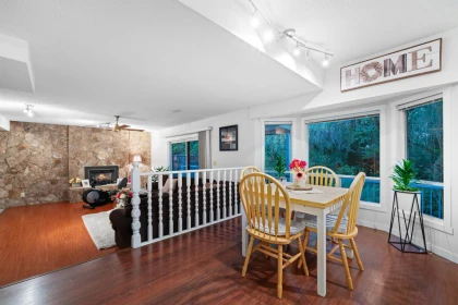 Basement Recreation Room Photo of 21034 Barker Avenue, Maple Ridge, BC