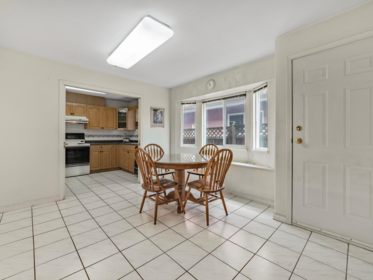 Kitchen Photo of 7191 Fraser Street, Vancouver, BC