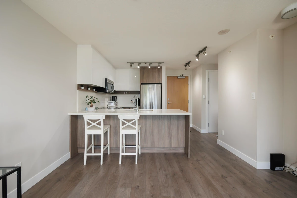 Dining Area Photo of 1006 958 Ridgeway Avenue, Coquitlam, BC