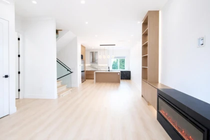 Kitchen Photo of 3 6692 Napier Street, Burnaby, BC