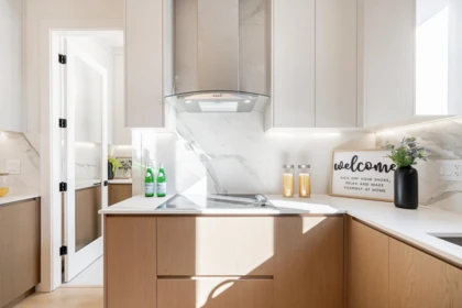 Pantry Photo of 3 6692 Napier Street, Burnaby, BC