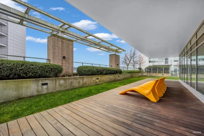 Outdoor Deck Photo of 811 908 Quayside Drive, New Westminster, BC