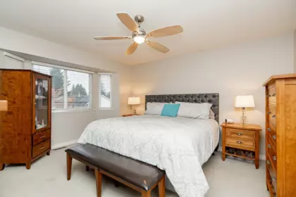 Laundry Room Photo of 21118 123 Avenue, Maple Ridge, BC