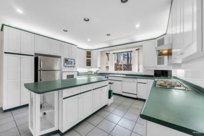 Kitchen Photo of 10560 Railway Avenue, Richmond, BC
