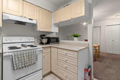 202 7011 Blundell Road, Richmond, BC, Richmond — Apartment/Condo for sale