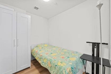 Bedroom 2 Photo of 706 6463 Silver Avenue, Burnaby, BC