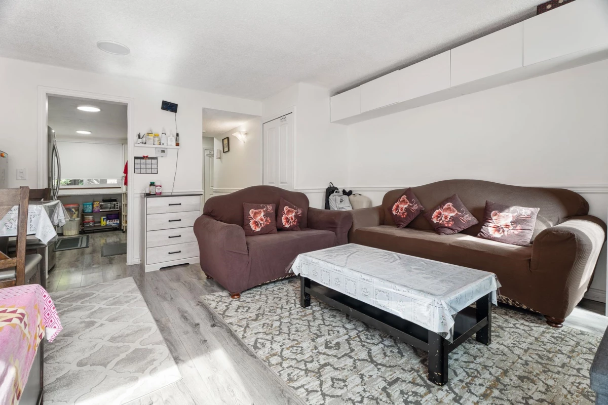 Dining Area Photo of 237 7447 140 Street, Surrey, BC