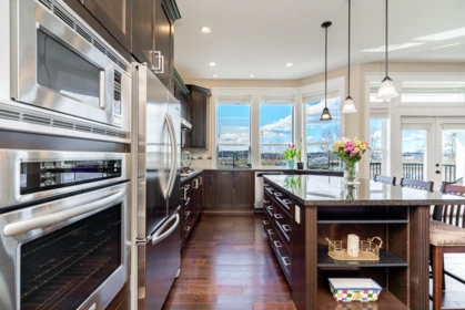 Breakfast Nook Photo of 6039 163 Street, Surrey, BC