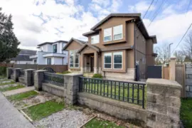 7851 Canada Way, Burnaby, BC
