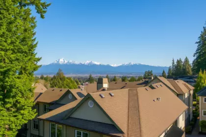 Garden / Landscaping Photo of 507 2855 156 Street, Surrey, BC