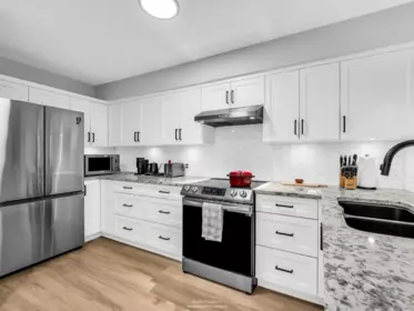 222 10866 City Park Way, Surrey, BC, Surrey — Apartment/Condo for sale