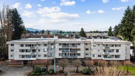 Outdoor Deck Photo of 312 32040 Tims Avenue, Abbotsford, BC