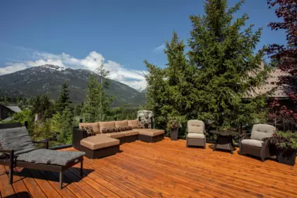 6361 Fairway Drive, Whistler, BC, Whistler — Single Family Residence for sale