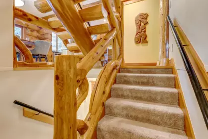 Walk-In Closet Photo of 6361 Fairway Drive, Whistler, BC