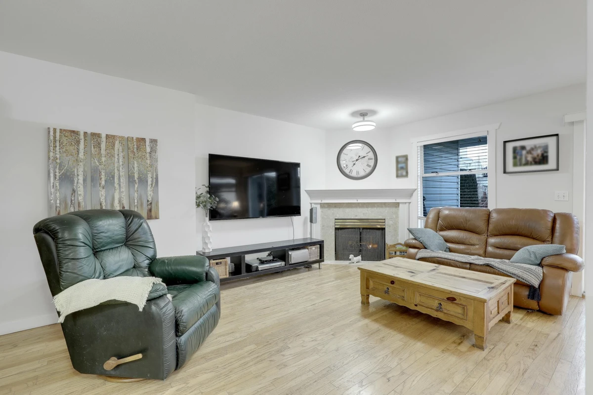 Family Room Photo of 56 10038 155 Street, Surrey, BC