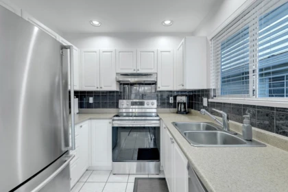 Primary Bathroom Photo of 56 10038 155 Street, Surrey, BC