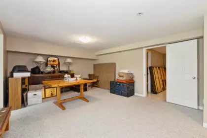 Hallway Photo of 9955 Odell Street, Maple Ridge, BC