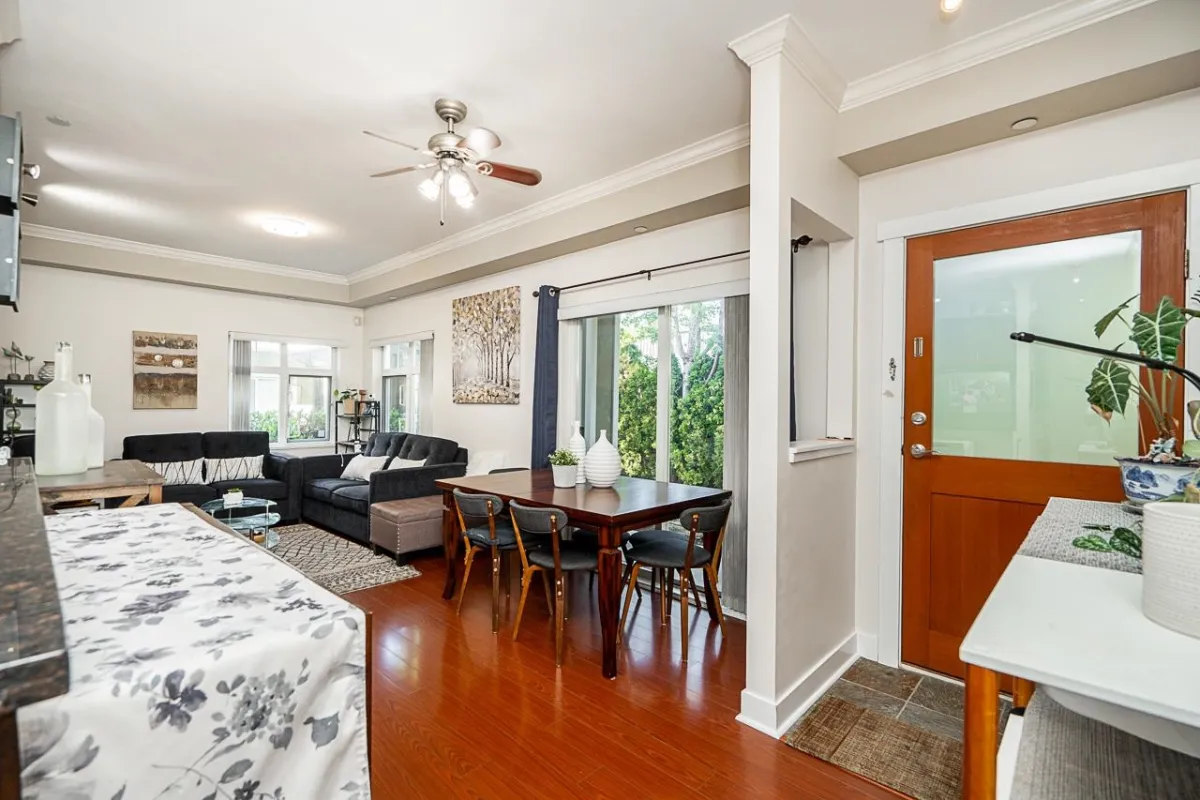 Dining Area Photo of 37 7388 Macpherson Avenue, Burnaby, BC