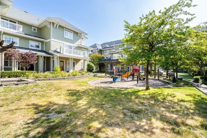 Outdoor Patio Photo of 37 7388 Macpherson Avenue, Burnaby, BC