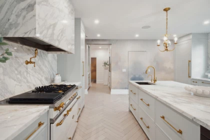 Guest Bathroom Photo of 16251 36a Avenue, Surrey, BC