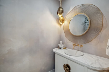 Powder Room Photo of 16251 36a Avenue, Surrey, BC