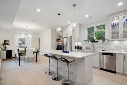 Swimming Pool Photo of 16251 36a Avenue, Surrey, BC