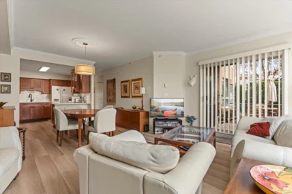 Breakfast Nook Photo of 102 3190 Gladwin Road, Abbotsford, BC