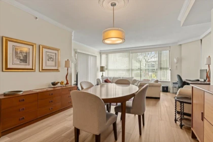 Kitchen Island Photo of 102 3190 Gladwin Road, Abbotsford, BC