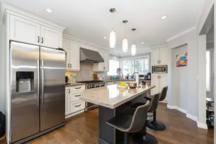 Breakfast Nook Photo of 532 Perth Avenue, Coquitlam, BC
