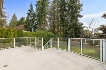 Garden / Landscaping Photo of 532 Perth Avenue, Coquitlam, BC