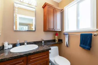 Office / Den Photo of 532 Perth Avenue, Coquitlam, BC