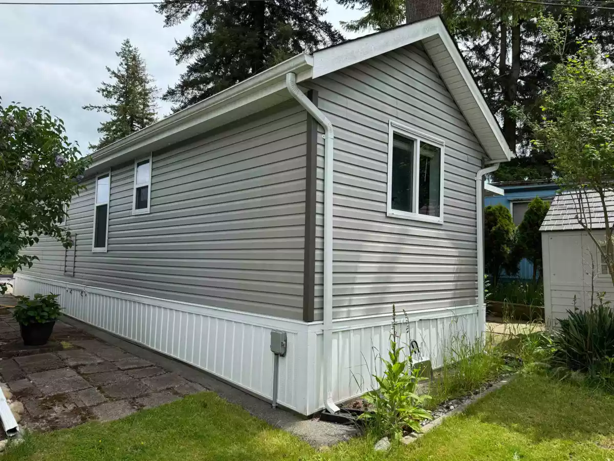Exterior Rear Photo of 9 24330 Fraser Highway, Langley, BC